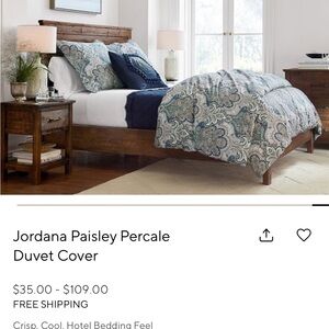Pottery Barn Jordana Paisley Percale Queen Duvet Cover + two standard shame